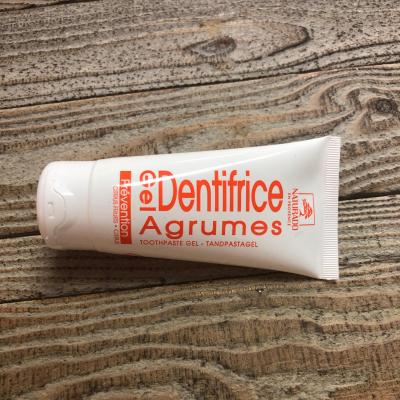 Dentifrice gel Agrumes en tube