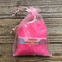 Granules parfumes senteur jasmin