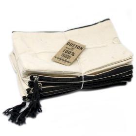 Petite pochette Zip à motif classique