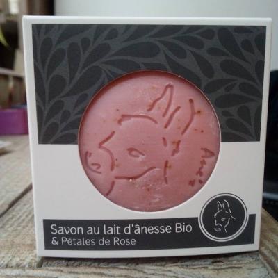 Savon au lait d'ânesse & Pétales de Rose