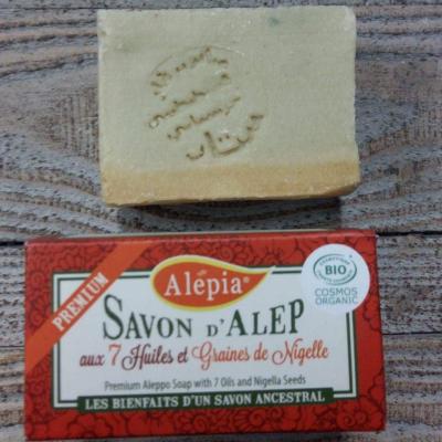 Savon d'Alep aux 7 huiles et graines de Nigelle